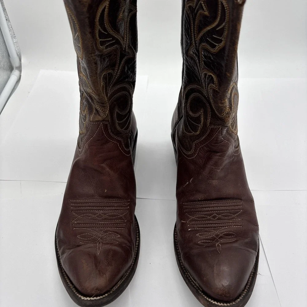 Hondo women brown